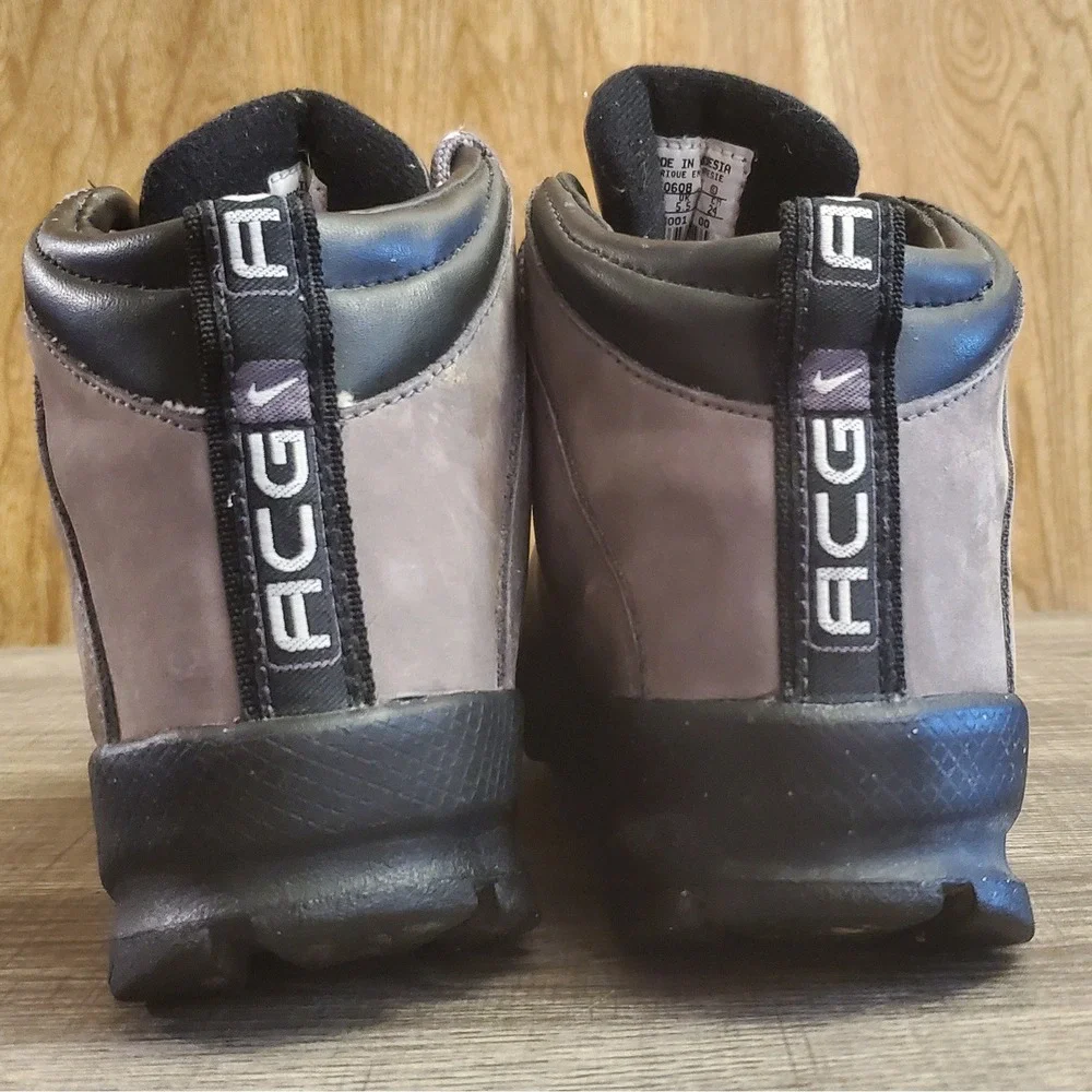 Vintage Nike ACG Trail Hiking Boots Youth 6Y Womens 7.5 Gray‎